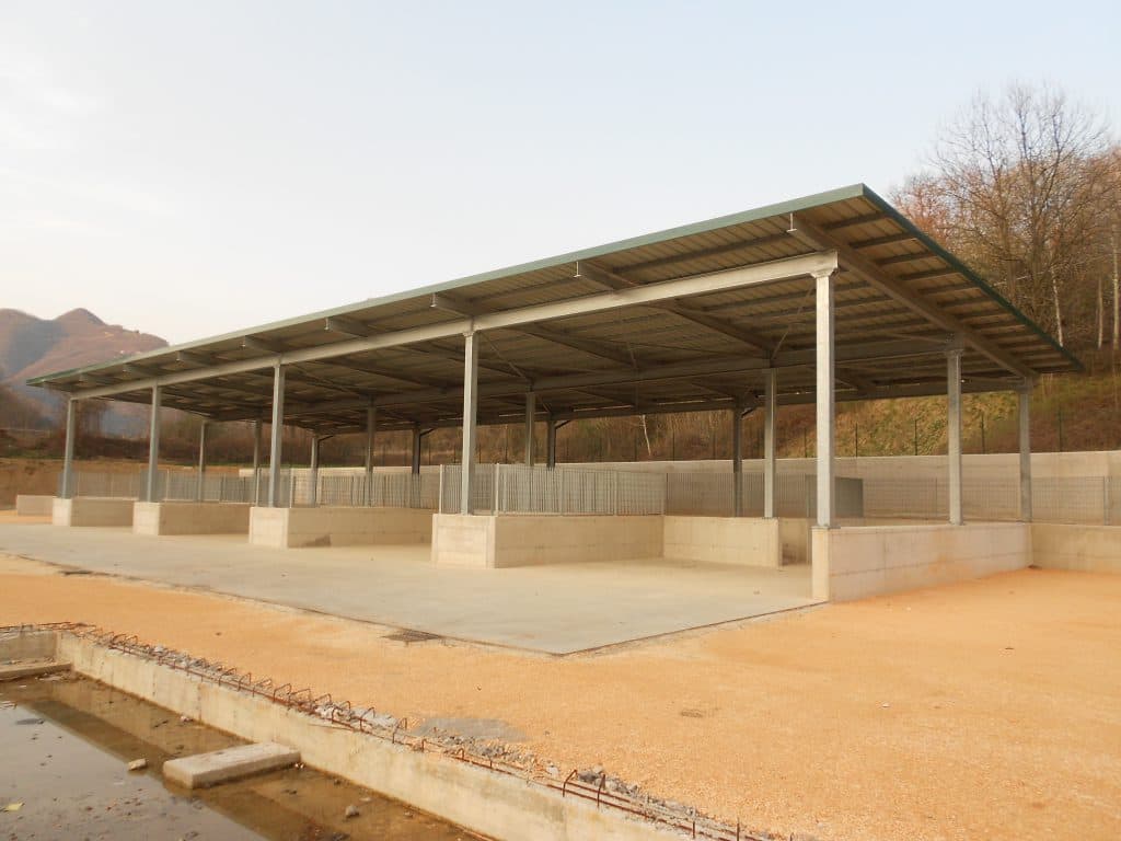 Le coperture e tettoie per esterno - RISI Carpenteria SA
